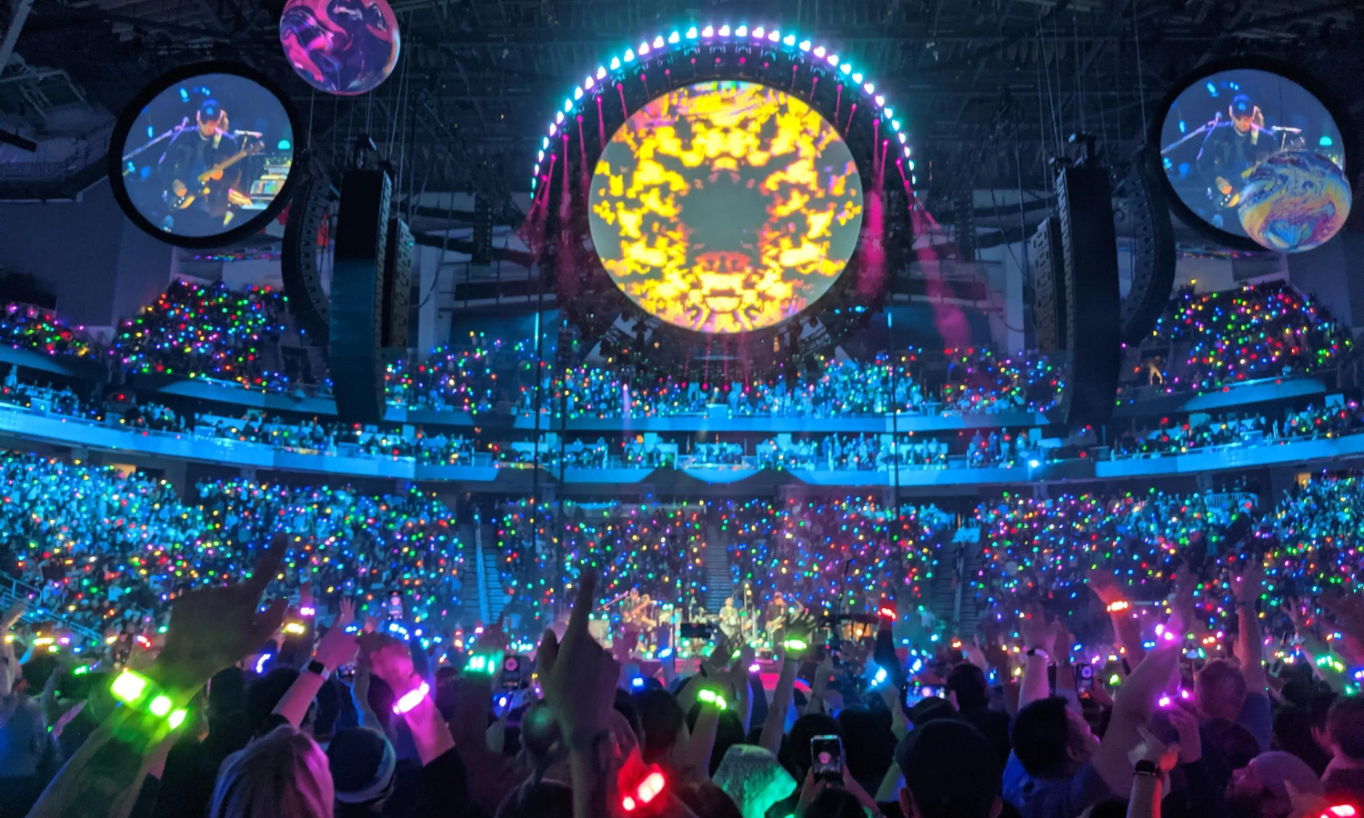 Coldplay India Tour 2025 : BookMyShow changes booking rules after website crash